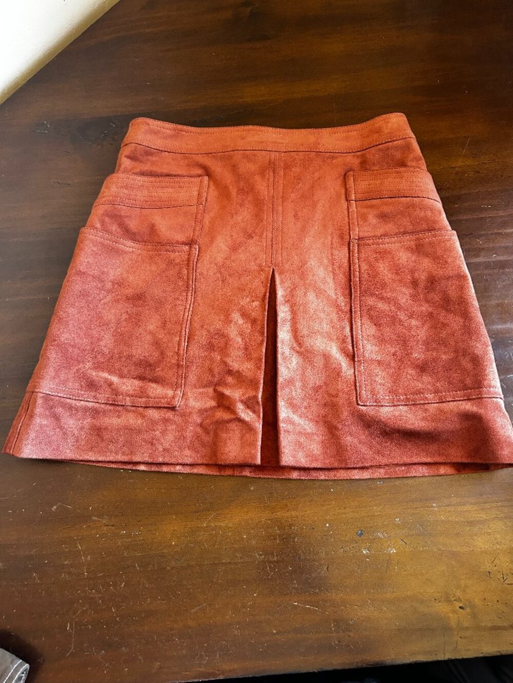 BCBG MaxAzria mini, vegan suede, rust color, size XXS. #boho #festival #western